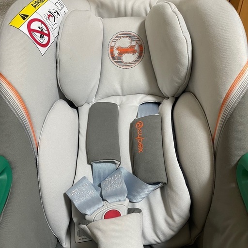 【中古】サイベックス　エイトンs2 中古販売_Bランク】エイトン S2 i-Size サイベックス(cybex