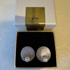 【新品未使用】ete 淡水パール付き シルバーピアス SV925の画像