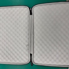 ELECOM ノートPC
入れの画像