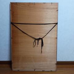 大きな額縁の画像