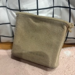 ✨BURBERRY プレスパウダー✨の画像