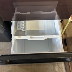美品Hisense冷凍冷蔵庫2020  282Lの画像