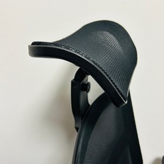 ヘッドレスト付きメッシュチェア残1の画像