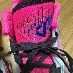 箱有り【NIKE】エアジョーダン　バスケットシューズ ホワイト/ピンクの画像
