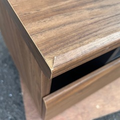 テレビボードの画像