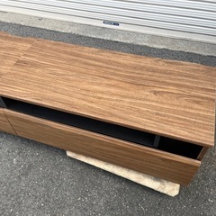 テレビボードの画像