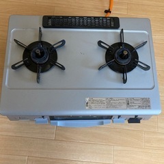 LPガステーブルと24型液晶テレビの画像