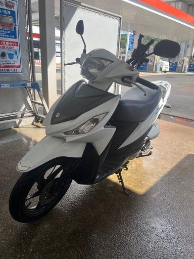 スズキ　アドレス　125