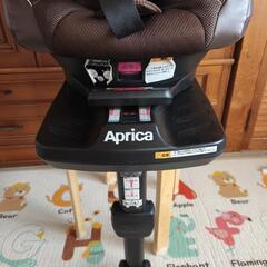 Aprica クルリラ ISOFIX チャイルドシートの画像
