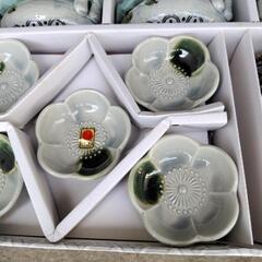 未使用皿2　蓋付き小鉢、小皿、プレートセットの画像