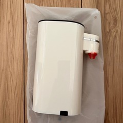 110V/220V対応即熱式ウォーターサーバー、純水用ミニ家庭用自動デスクトップ小型ポータブル給湯器の画像
