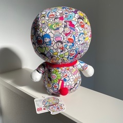 UNIQLO限定　ドラえもん×村上隆　コラボ　ぬいぐるみの画像