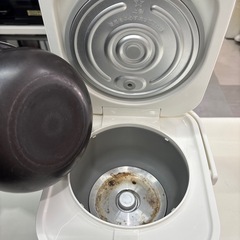 【ニトリ炊飯器】【3合炊き】2018年製★クリーニング済み/6ヶ月保証付き【管理番号12608】野の画像
