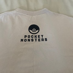 140cm Tシャツ Levi’s ポケモン　２枚の画像