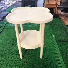 プラスチック製　フラワーステージの画像