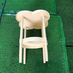 プラスチック製　フラワーステージの画像