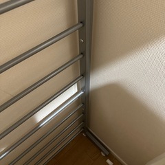 つっぱりタイプのシェルフの画像