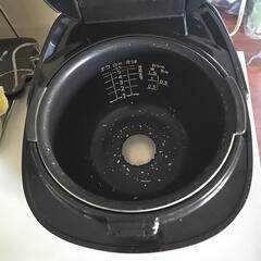 炊飯器の画像