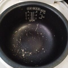 中古炊飯器　キズ汚れアリ　の画像