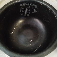 中古炊飯器　キズ汚れアリ　の画像