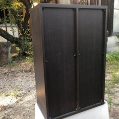 スライド式本棚の画像