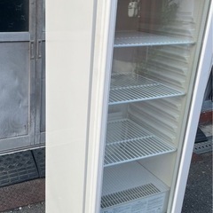 【動確済み】美品 ホシザキ 2019年 業務用 冷蔵ショーケース USB-50BTL 135L 500×490×1520(mm) 厨房機材 小型ショーケース 厨房機器 大阪の画像