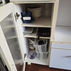 食器棚の画像
