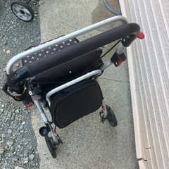 シルバーカーの画像
