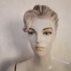 (1)レデースマネキントルソー、鉄土台現金手渡し希望です。の画像