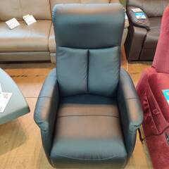 【愛品倶楽部柏店】NITORI ニトリ 本革電動リクライニングソファ 1人掛け コンフェ 幅76cm 無段階リクライニング機能の画像