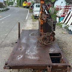 日輪　林内車 ウインチ　ディーゼル　10馬力　運搬車　荷台　吊り上げ　集材機 木材運搬車　林内作業車 クローラー　クレーン　油圧　ヤンマー　セル　積載1500Kg 宮崎　簡易始動動画ありの画像
