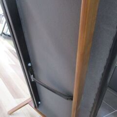 ジモティー割引🏷️【ジャングルジャングル岸和田和泉インター店】カリモク60 Kチェア 2シーター  和泉市 堺市 岸和田市 泉大津市 高石市 泉北郡熊取町の画像