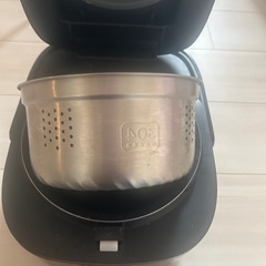 炊飯器の画像