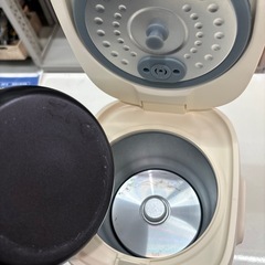 【コンフィー炊飯器】【2合炊き】2024年製★クリーニング済み/6ヶ月保証付き【管理番号12608】野の画像