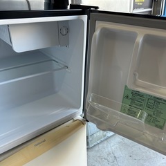 年式も古くなく、美品な１ドア冷蔵庫、一人暮らし、自分の部屋にの画像