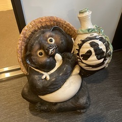 たぬき　置物　陶器の画像