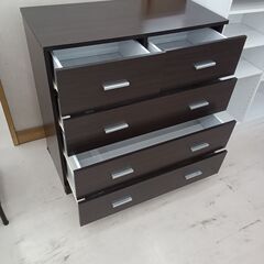 リユースのサカイ栃木店★ジモティ割あり★  チェスト ダークブラウン W84×D42×H86 クリーニング済み TC10390の画像