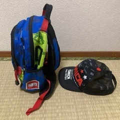 トミカ　リュック&キャップの画像
