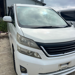 20の車2台の画像