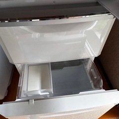 MR-C34A-W三菱　冷蔵庫　3段　の画像