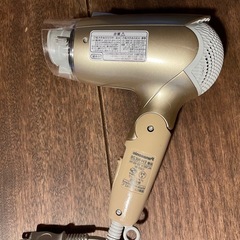 Panasonic ドライヤー 2017年製　ionity  EH-NE28-N
の画像