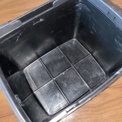車　ゴミ箱の画像