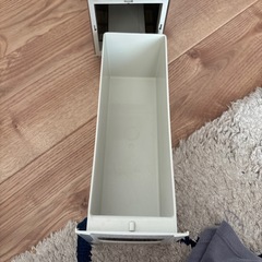 ステンレス製米びつの画像