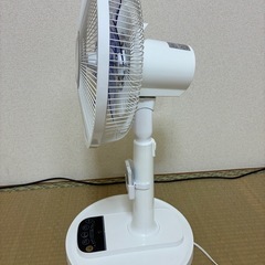 2022年製LFD-306L-W アイリスオーヤマ扇風機の画像