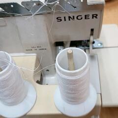 0826-136 SINGERロックミシンの画像