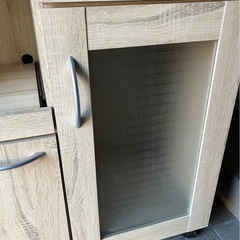 キッチンボードの画像