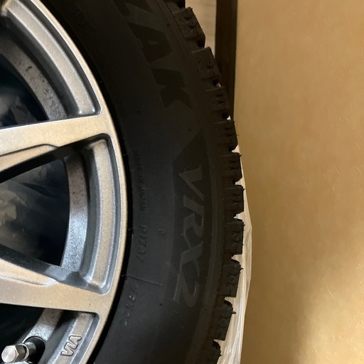 13インチ　ホイール付き　スタッドレスタイヤ　