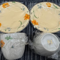 【差し上げます】ナルミ　カップ&ソーサーの画像