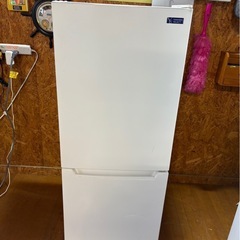 H2508 YAMADA SELECT ヤマダセレクト　 117L 2020年　2ドア冷蔵庫　パッキン一部変色、破れありの画像