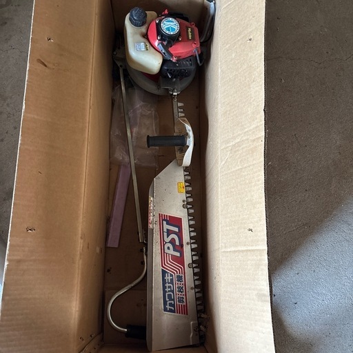 中古品 カワサキ 剪枝機 PST-75 ヘッジトリマー